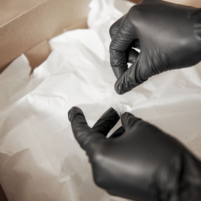 Black Nitrile Gloves - 100 gloves